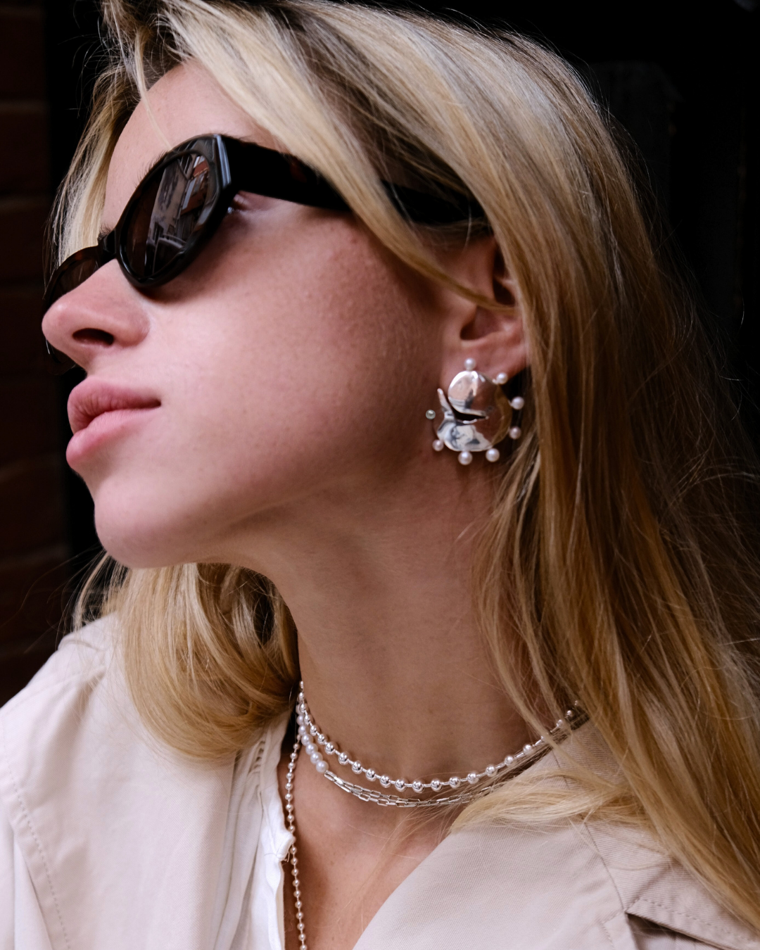 Luna Pearl Earrings