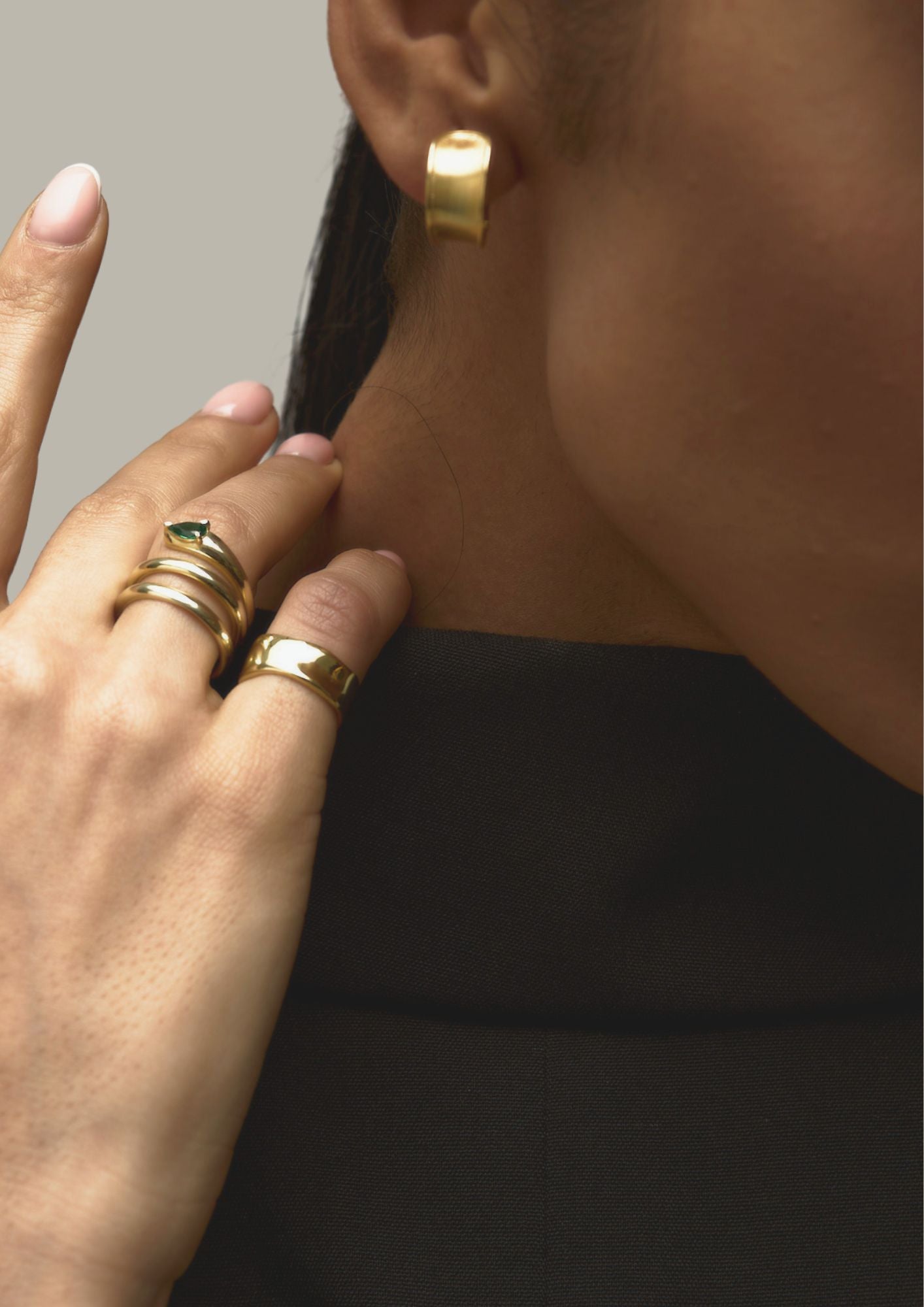 Sinuous Embrace Ring