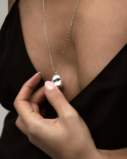 Long Grace Curve Pendant