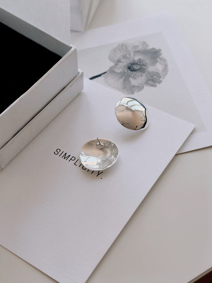 Loft Oval Earrings