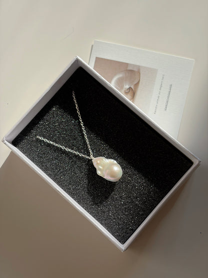 Baroque Balance Necklace
