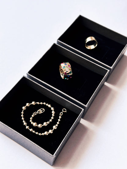 Sinuous Embrace Yüzüğü