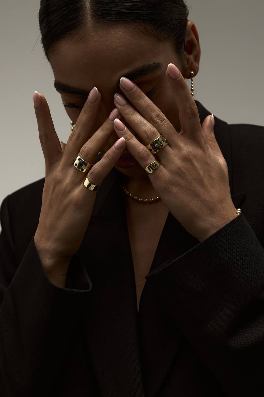 Sinuous Embrace Ring