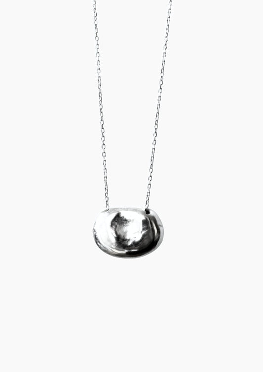 Grace Curve Pendant